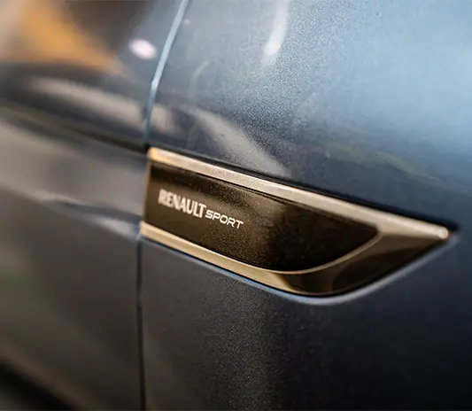 Renault Service Workshop